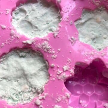 DIY Aromatherapy Shower Steamers: Eucalyptus and Peppermint - An Off