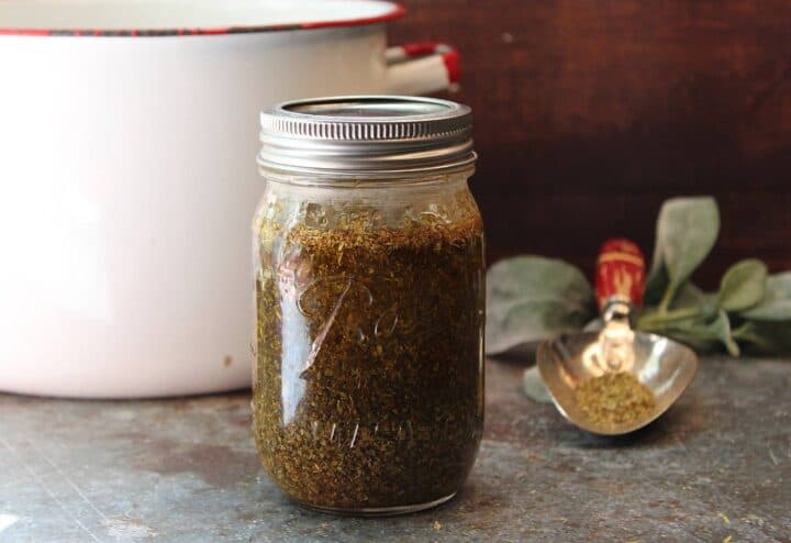 DIY Farm Dust Seasoning in 2023  How to dry oregano, Seasonings