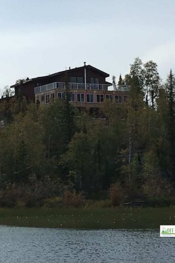 Off Grid home from the lake in summer