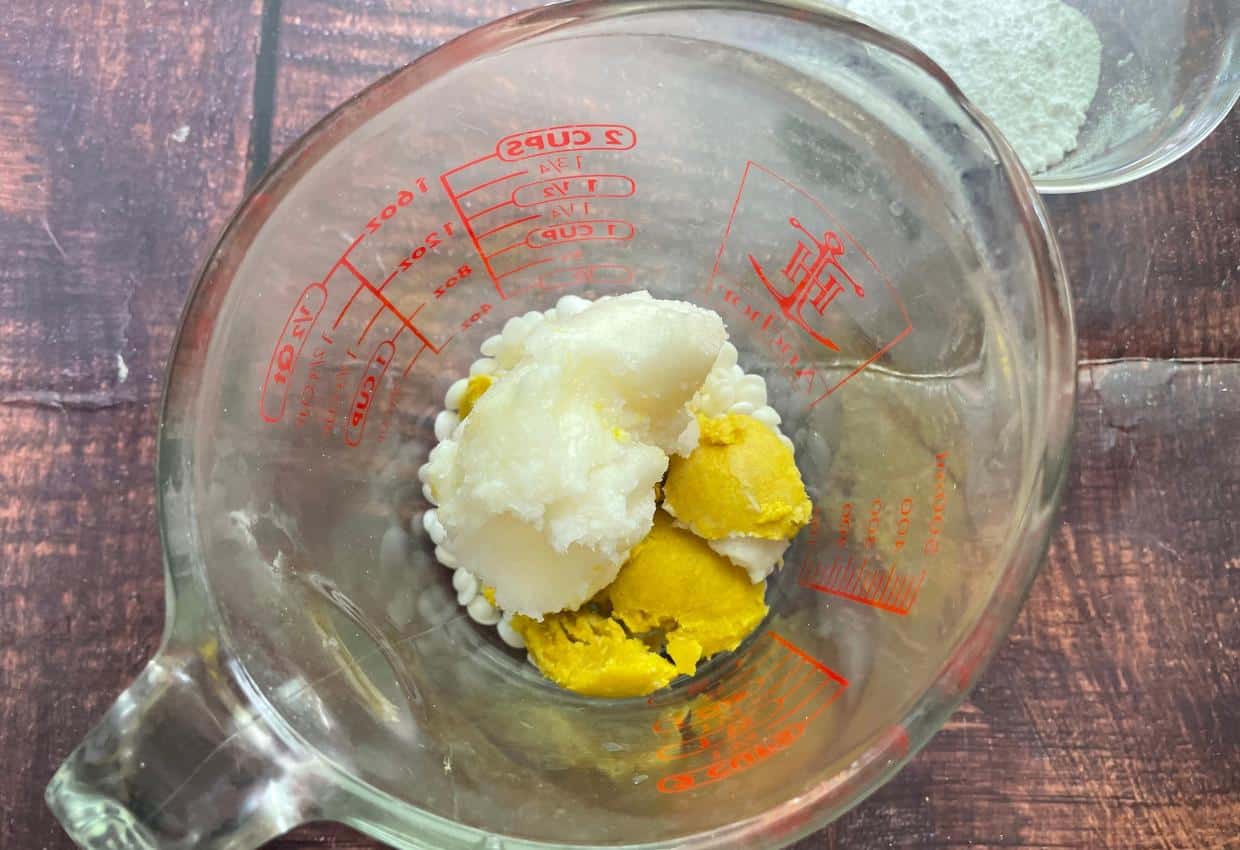 Natural Recipe: How to Make Easy Homemade Sunscreen - An Off Grid Life