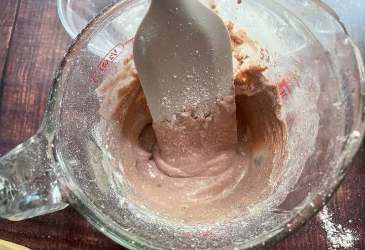 Mixing DIY lotion.