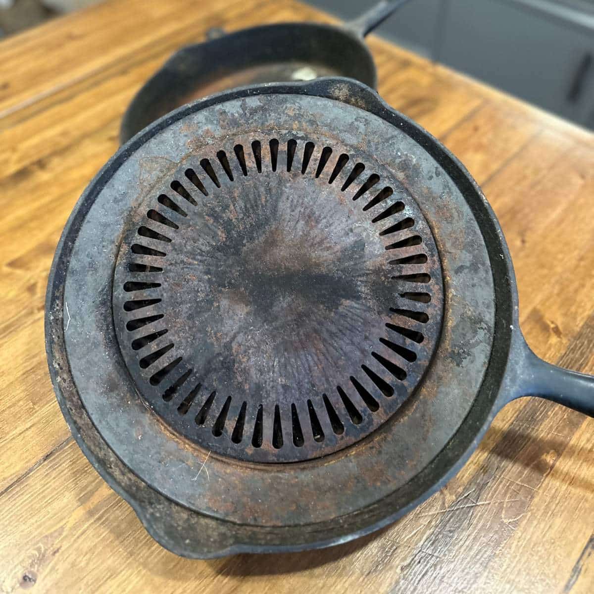 Vintage CastIron How Old is My Cast Iron Skillet? An Off Grid Life
