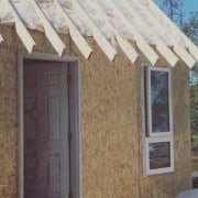 cropped-DIY-chicken-coop-mistakes-1.jpg